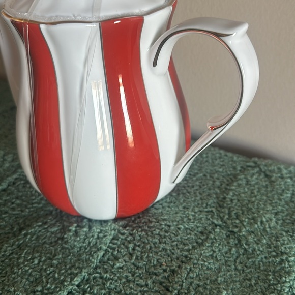 Grace Teaware Red & White Teapot Holiday Gold Trim NEW - Picture 4 of 5